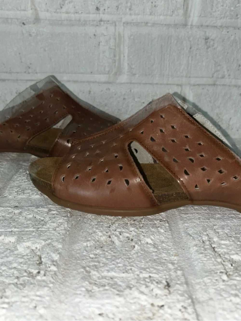 Propet Fionna Sz 10 Brown Perforated Leather Slide Sandals